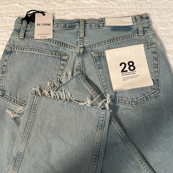RE/DONE
90s High Rise Rigid Loose Jeans-Size 28 NWT - Picture 5 of 5